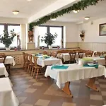 Panzió Osrodek Wypoczynkowy Pod Stokiem