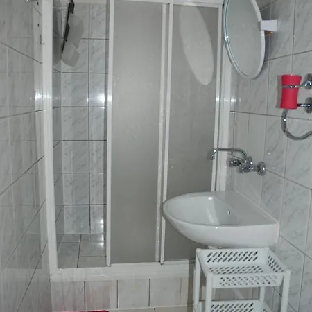 Osrodek Wypoczynkowy Pod Stokiem B&B 3*