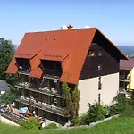Osrodek Wypoczynkowy Pod Stokiem Frühstückspension Karpacz